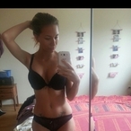 Profil de Airelle, 35 ans, Cougar sex à Matt (Glaris)